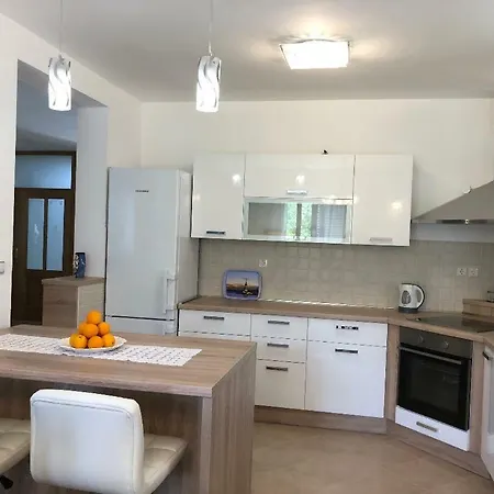 Vila Velebit * Bilice