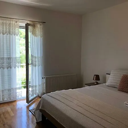 Vila Velebit Bilice
